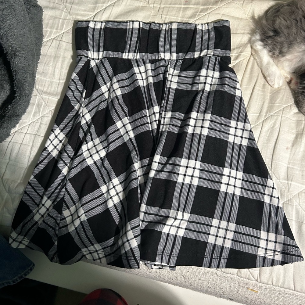 plaid skirt